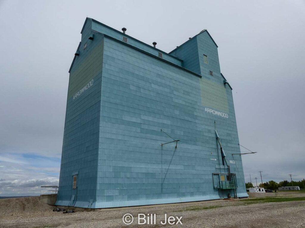 Arrowwood, AB grain elevator, May 2013. Contributed by Bill Jex.