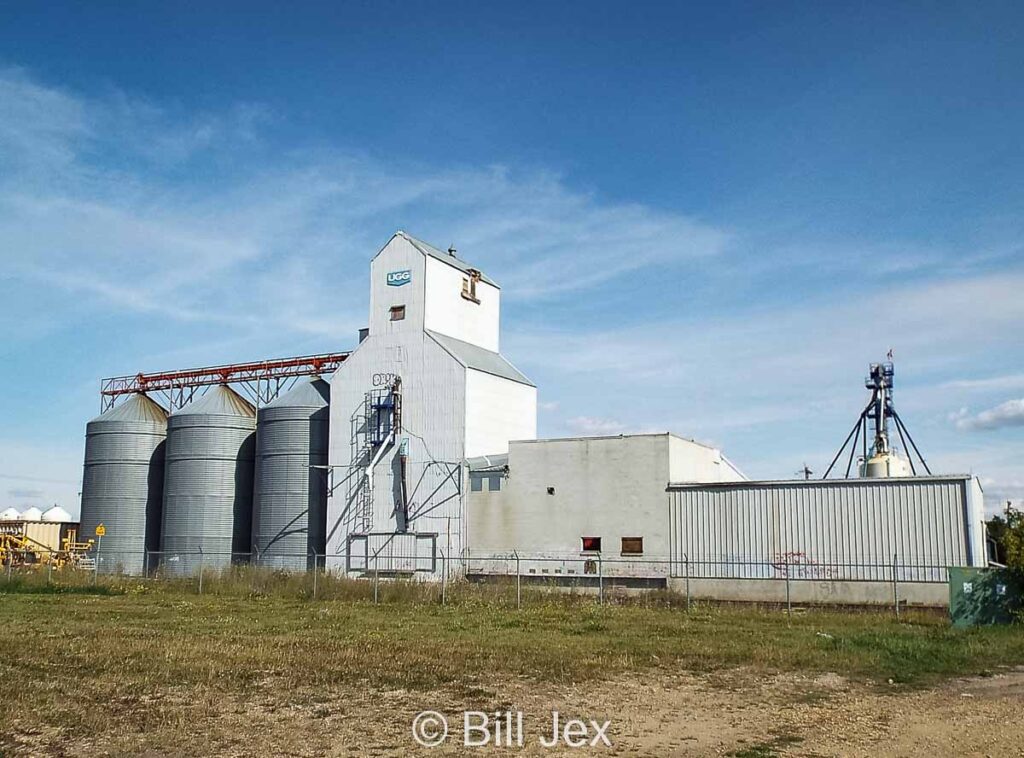 Ex UGG grain elevator in Wetaskiwin, AB, Sep 2014. Contributed by Bill Jex.