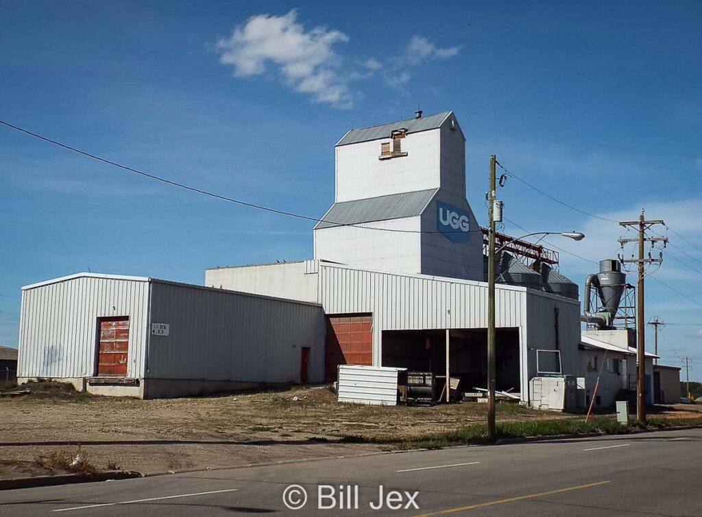 Ex UGG grain elevator in Wetaskiwin, AB, Sep 2014. Contributed by Bill Jex.