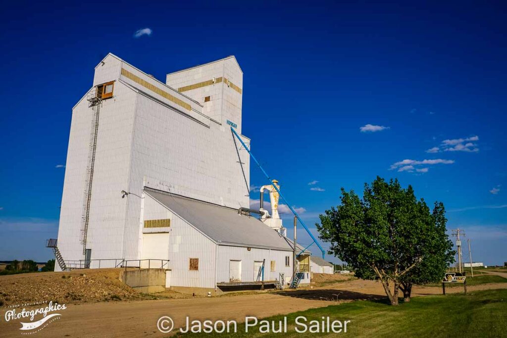 Grain elevator in Hussar, AB, May 2018. Contributed by Jason Paul Sailer.