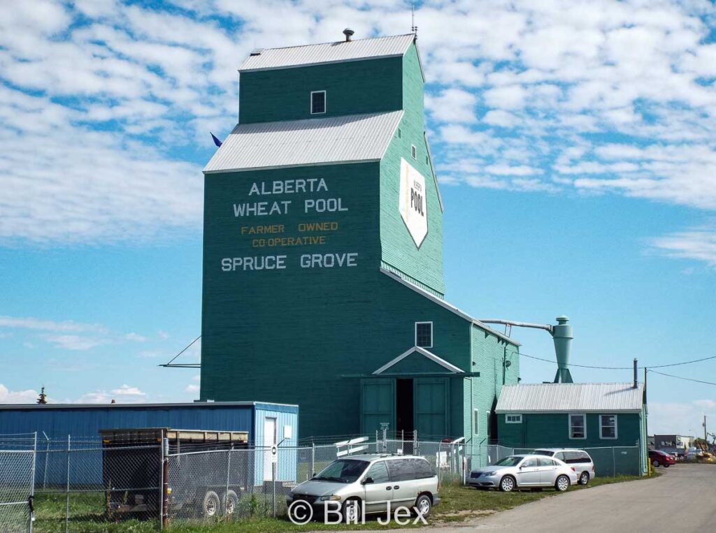 Spruce Grove, AB grain elevator, June 2015. Contributed by Bill Jex.