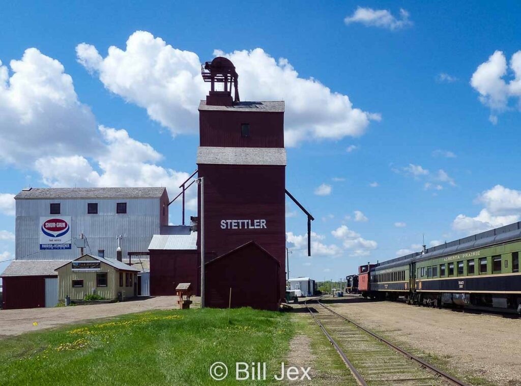 Stettler, AB grain elevator, May 2013. Contributed by Bill Jex.