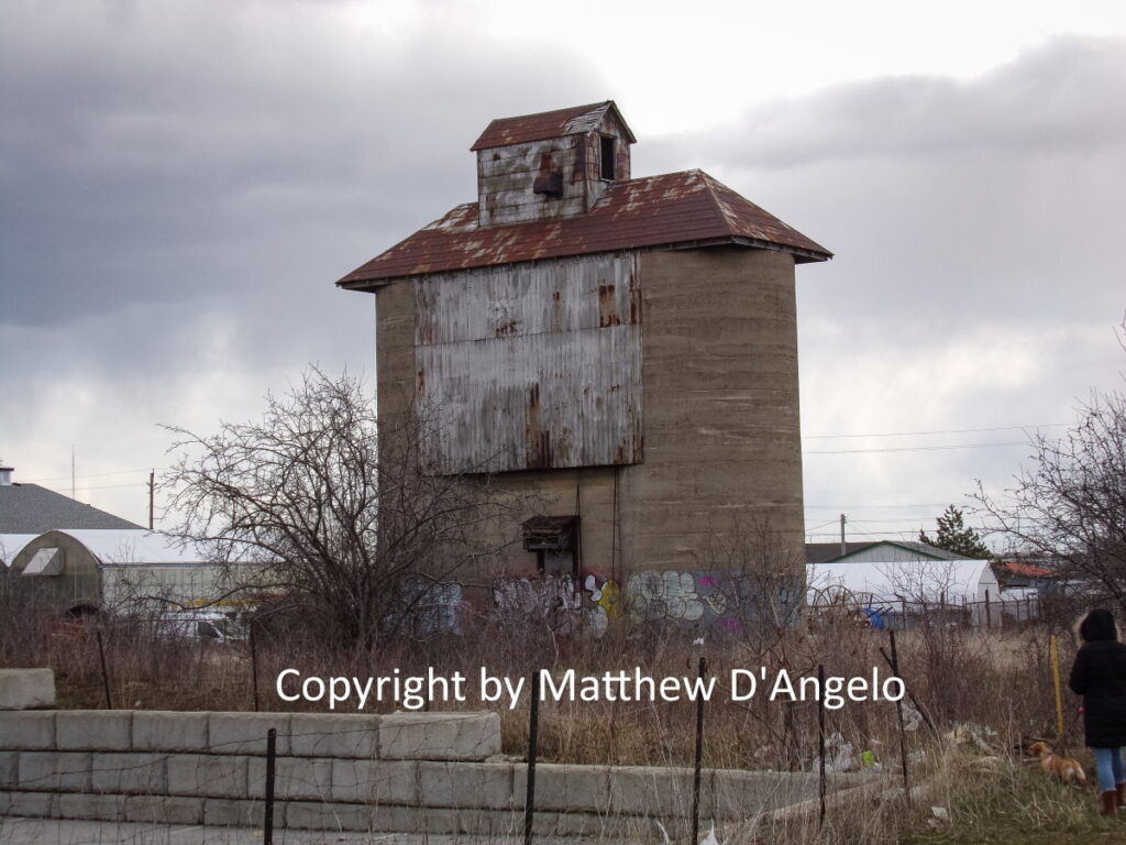 Ex Binbrook feed mill, Hamilton, ON 2014. Contributed by Matthew D'Angelo.