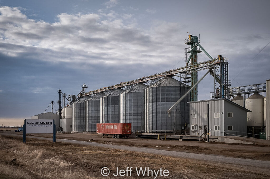 L.A. Grain Limited in Wilson Siding, AB, March 2021. Contributed by Jeff Whyte.