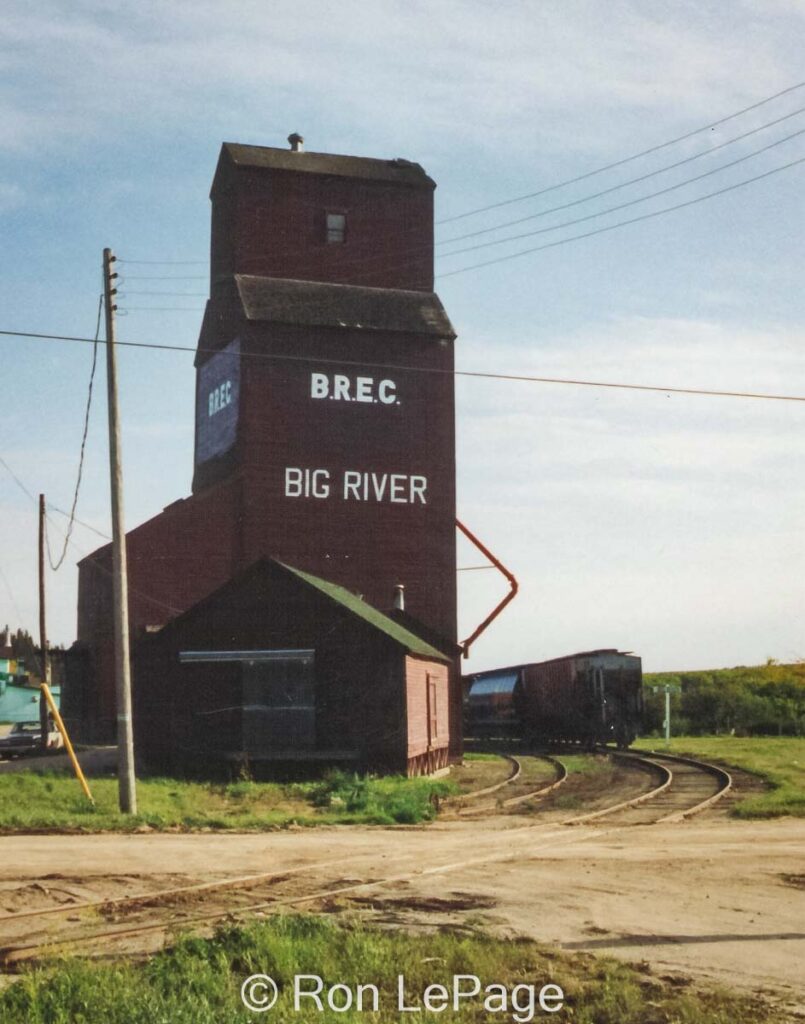 Big River, SK grain elevator, Sep 1992. Contributed by Ron LePage.