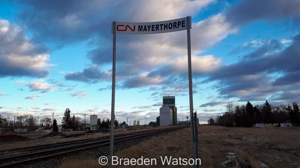 Mayerthorpe, AB grain elevator and sign, Jan 2021. Contributed by Braeden Watson.