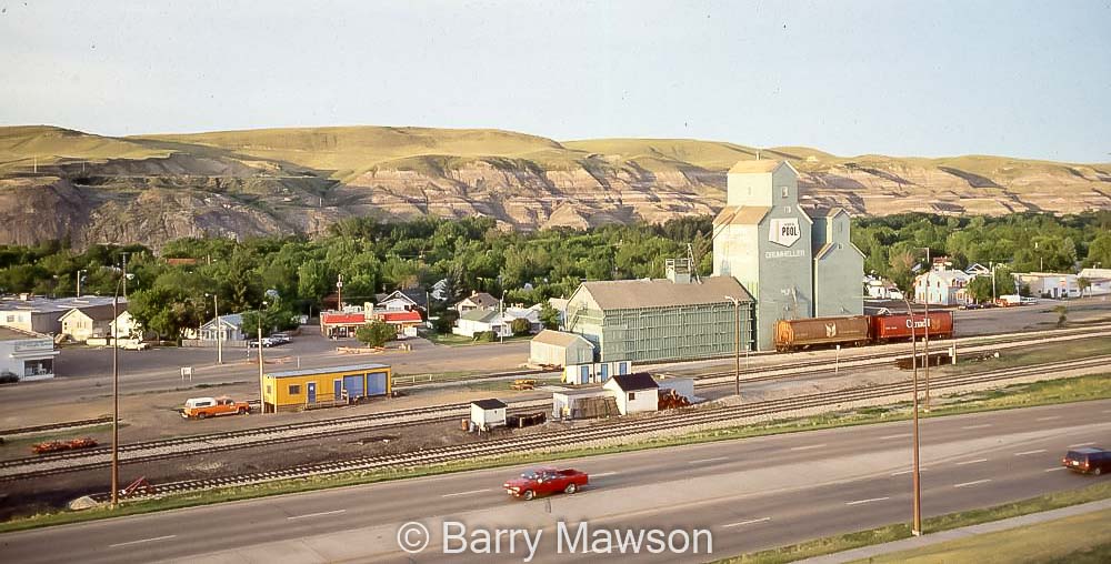 Alberta Wheat Pool grain elevator in Drumheller, AB. Contributed by Barry Mawson.