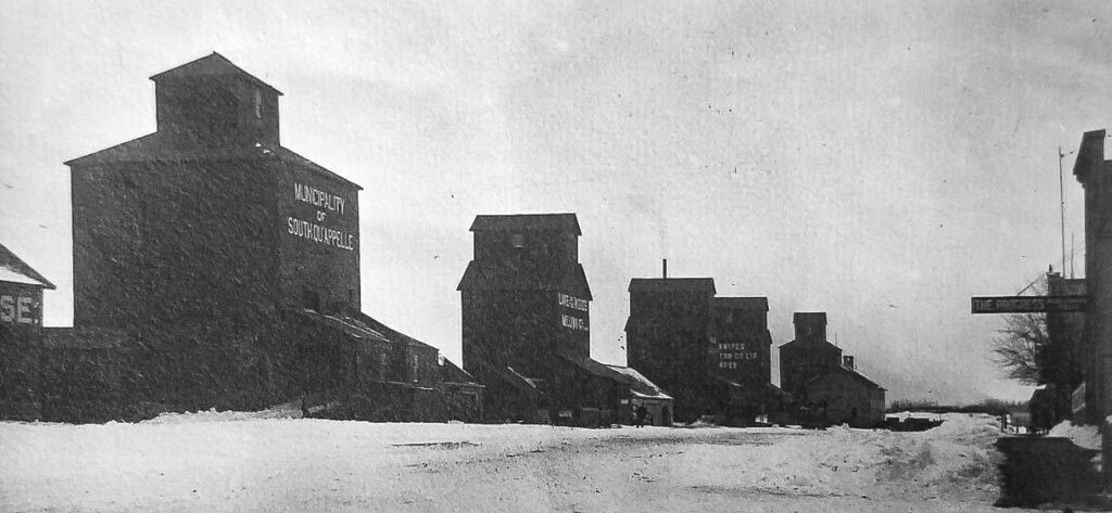 Grain elevators in Qu'Appelle, SK circa 1910