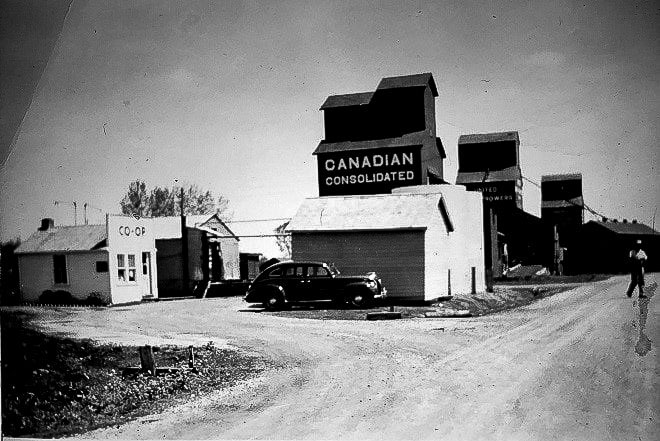 Homewood grain elevators, mid 1940s.  Photographer unknown.