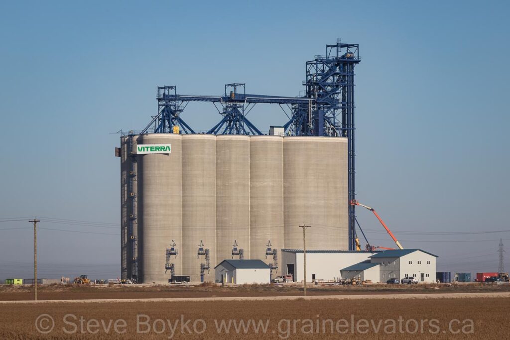 New Viterra grain elevator at Rosser, MB, Oct 2021. Contributed by Steve Boyko.