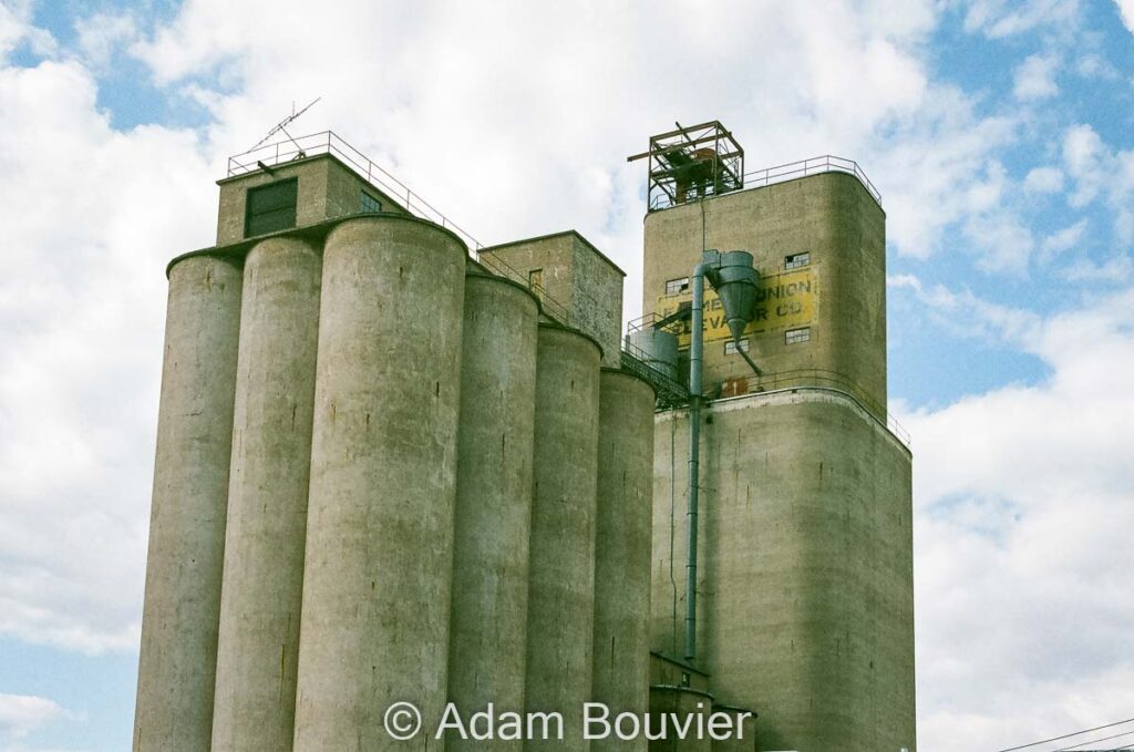 Concrete grain elevator