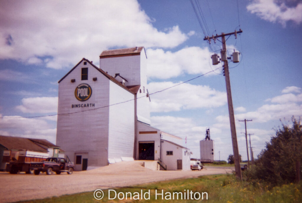 Manitoba Pool grain elevator in Binscarth, Manitoba