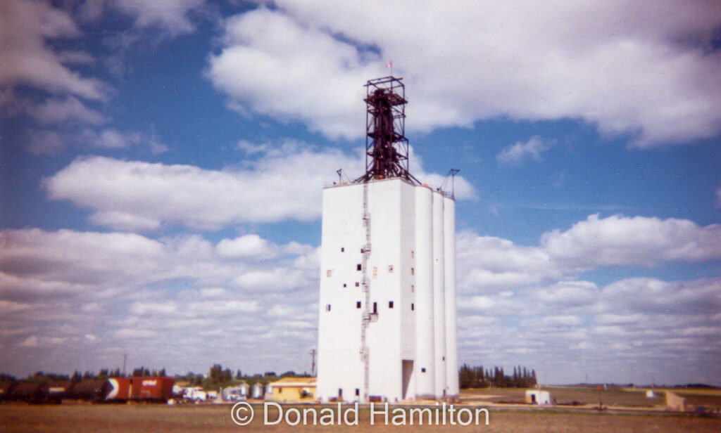 Paterson elevator in Binscarth Manitoba