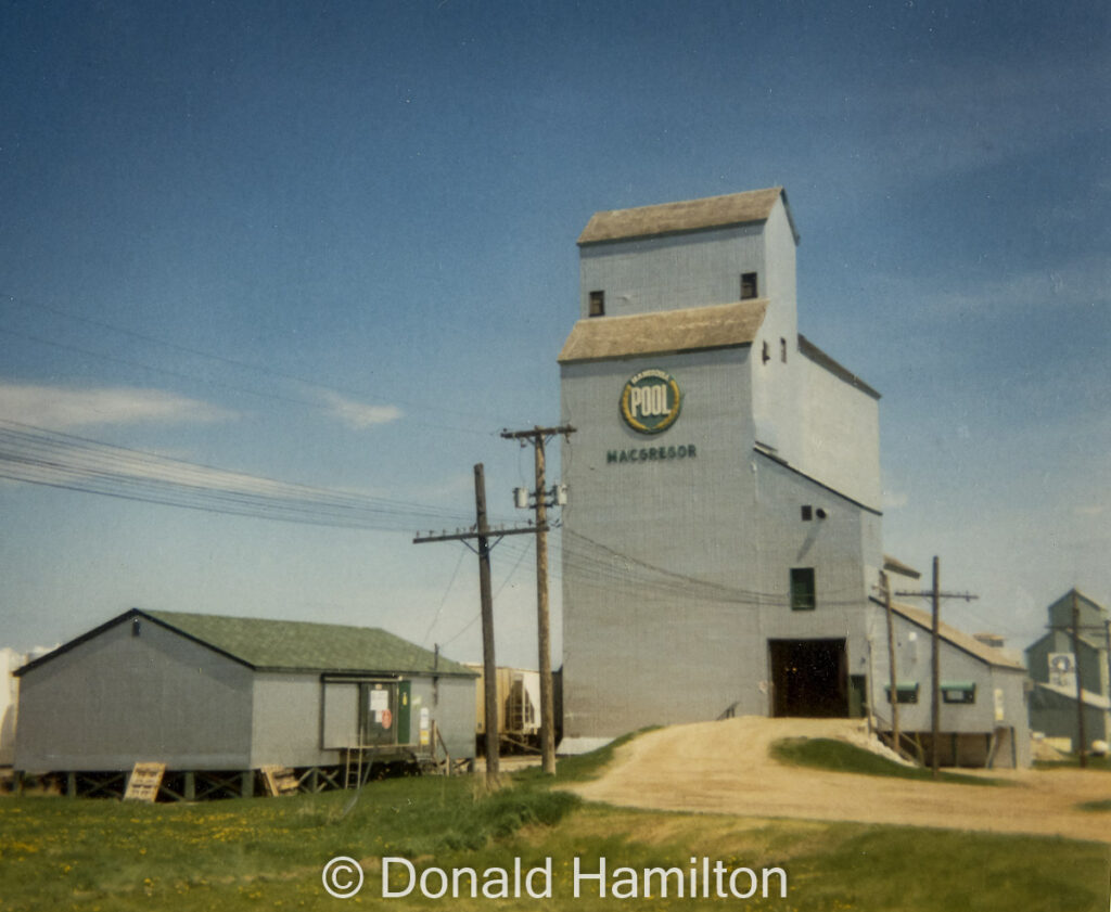 MacGregor Manitoba grain elevator