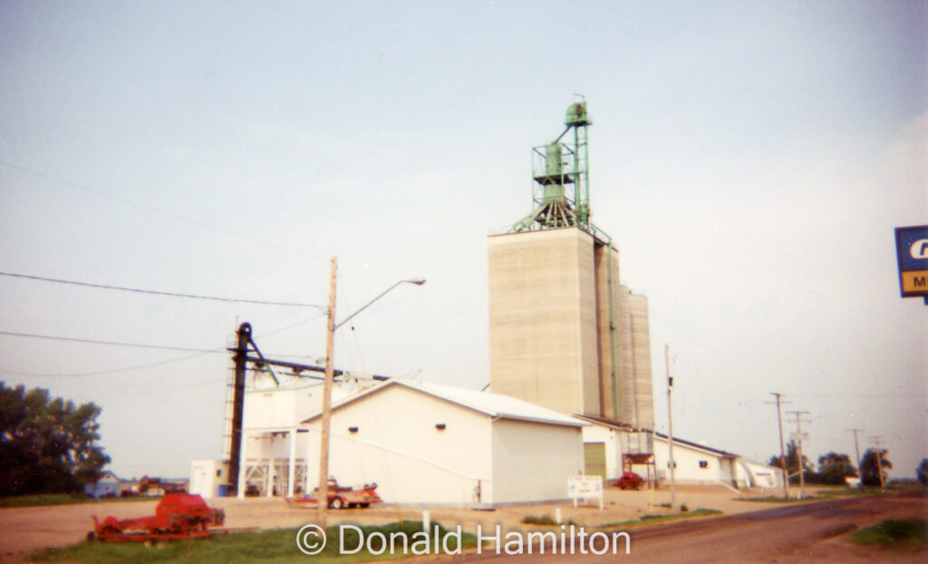 Cargill grain elevator in Birch Hills, SK, August 1994.