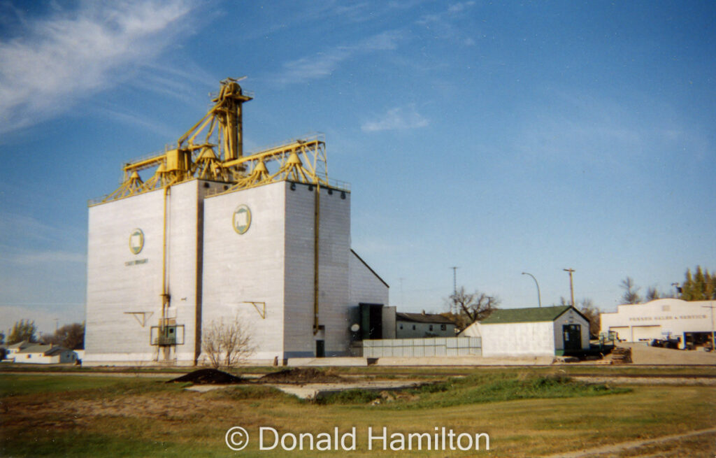 Grain elevator in Cartwright, MB, September 1995.