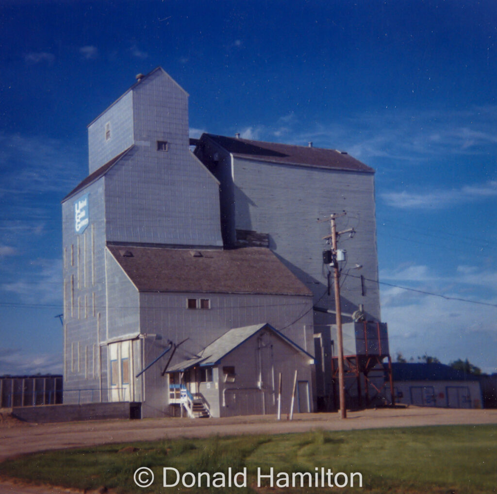 UGG grain elevator in Fleming, SK, June 1994.