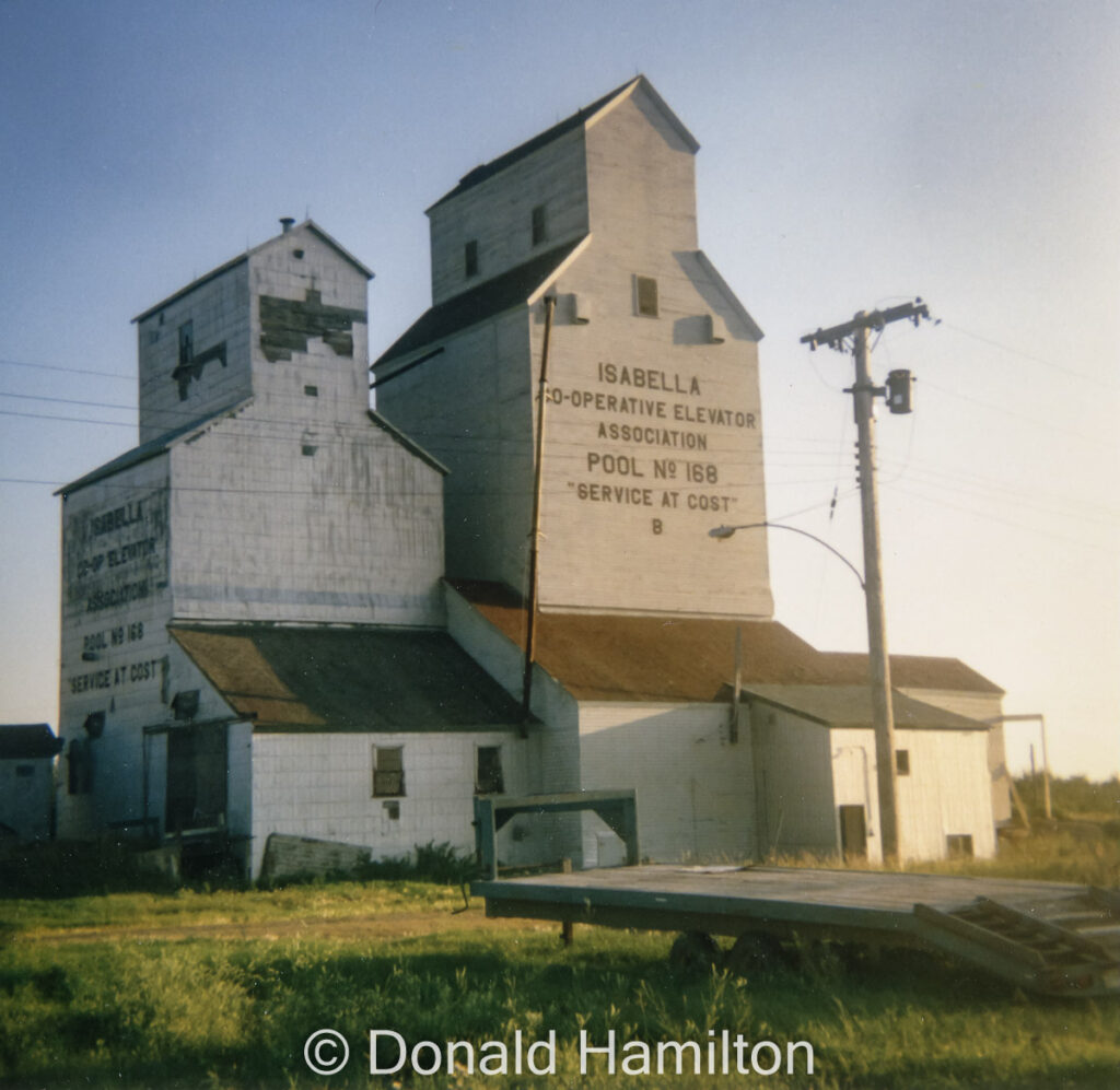 Isabella, Manitoba grain elevator, October 1991.