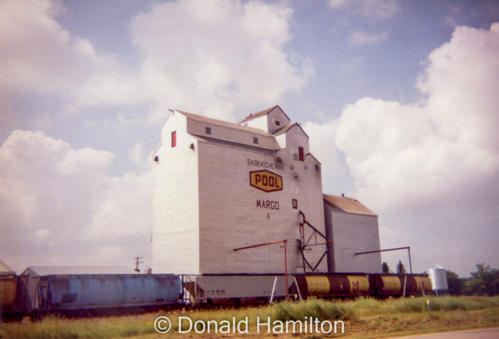 Saskatchewan Wheat Pool "A" grain elevator in Margo, SK, August 1994.