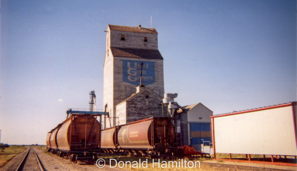 UGG grain elevator in Rocanville, SK, August 1995.