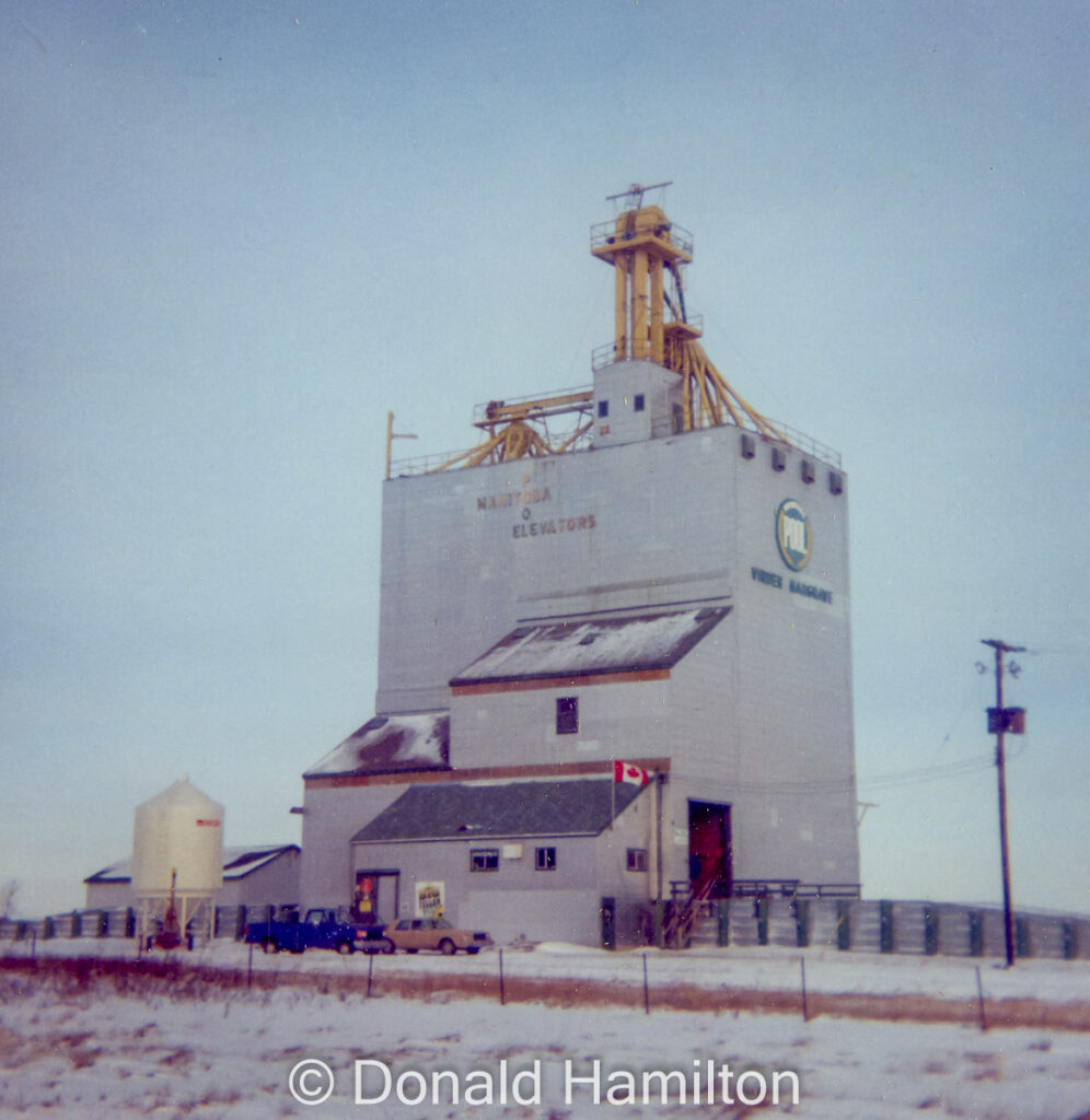 Virden-Hargrave grain elevator, December 1992.