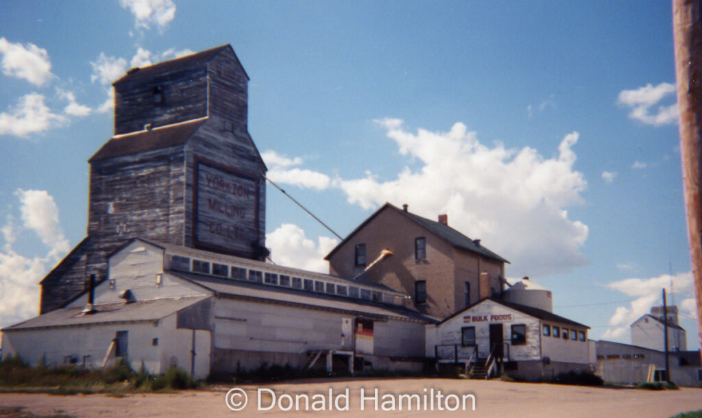 Yorkton Milling Company grain elevator, August 1995.