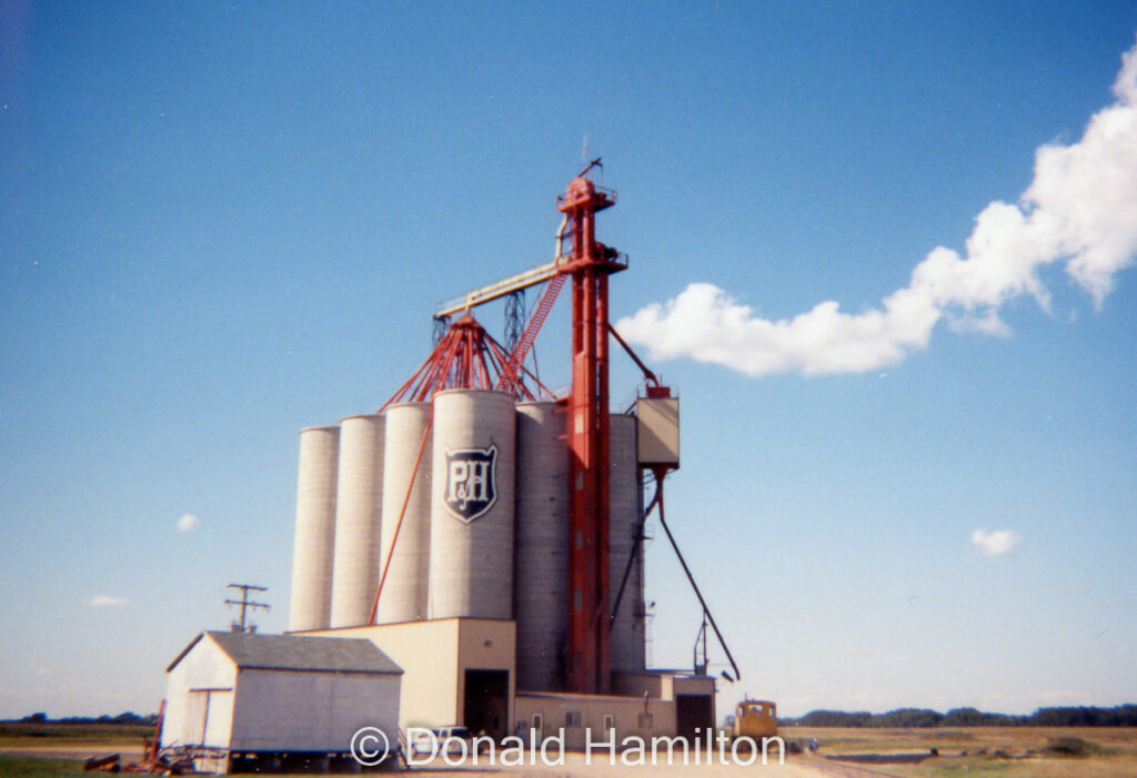 Parrish & Heimbecker grain elevator in Yorkton, SK, Aug 1995.
