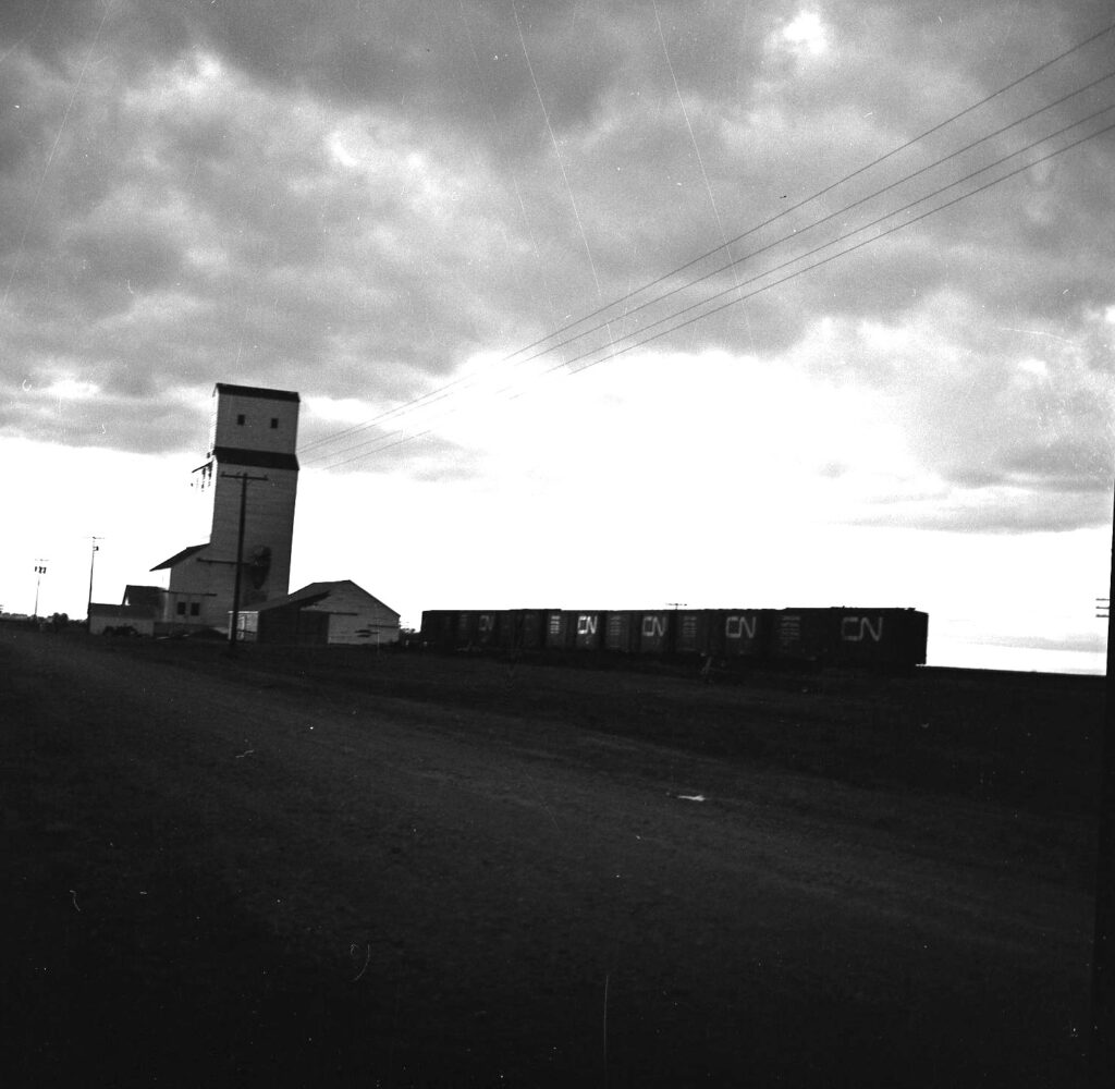 UGG grain elevator at Petrel Junction