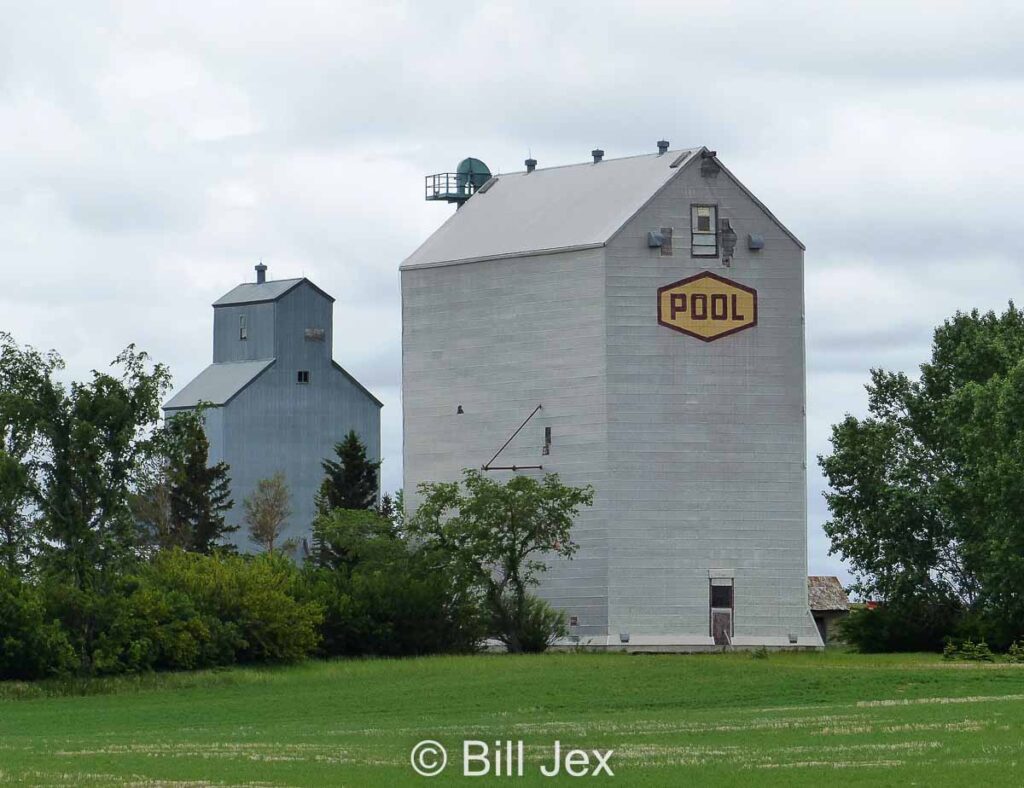 Annex and small grain elevator in D'Arcy, SK, June 2022. Contributed by Bill Jex.