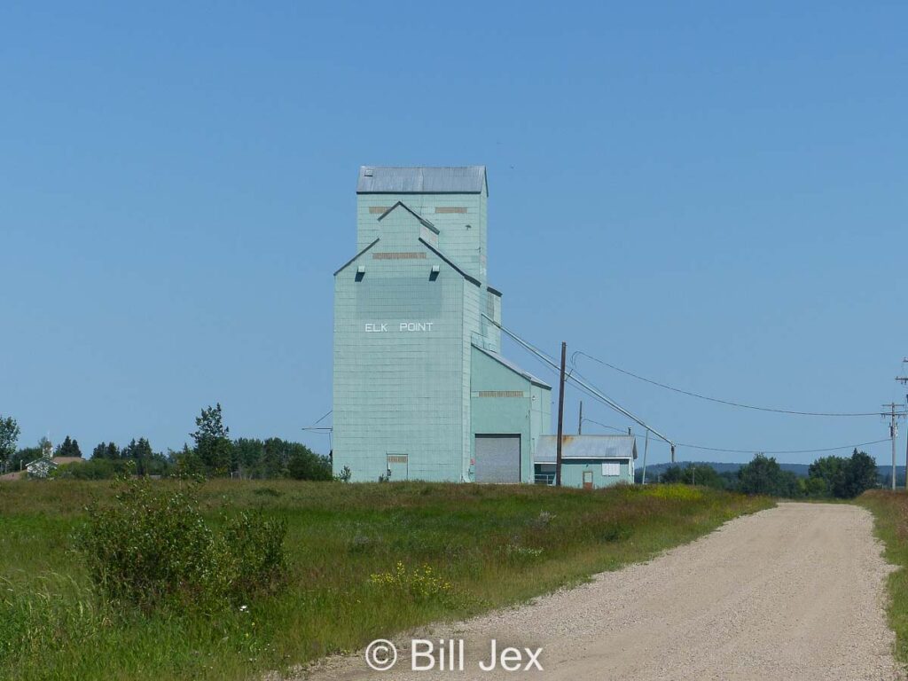 Former Alberta Wheat Pool elevator at Elk Point, AB, July 2022. Contributed by Bill Jex.