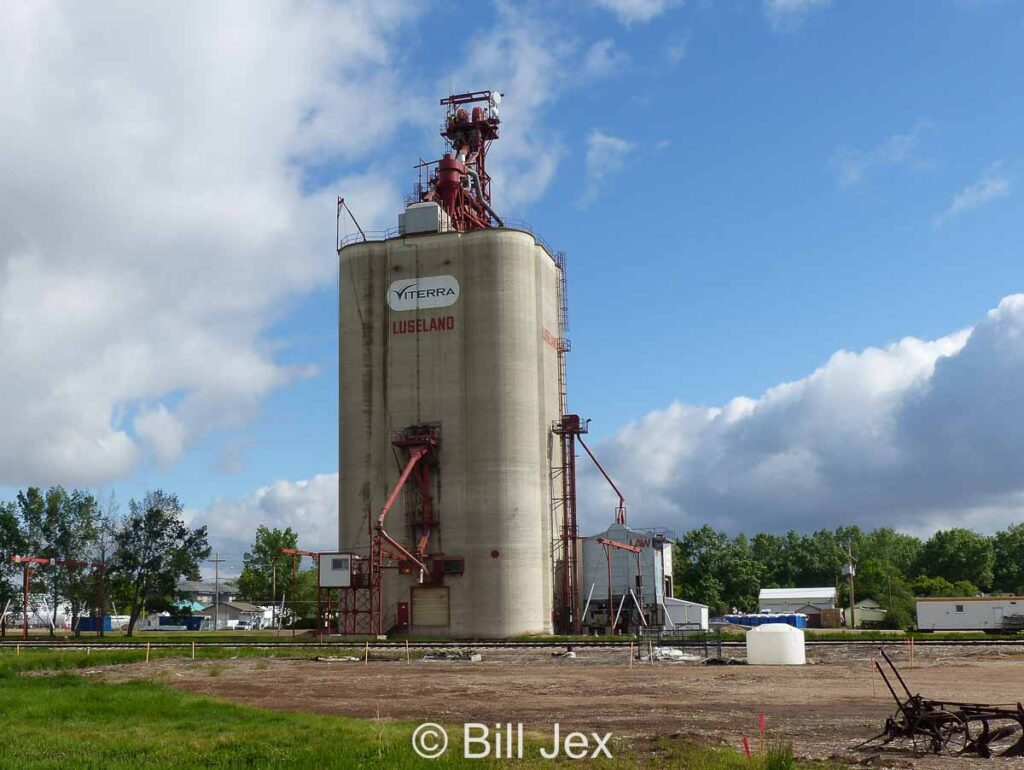 Viterra grain elevator in Luseland, SK, June 2022. Contributed by Bill Jex.