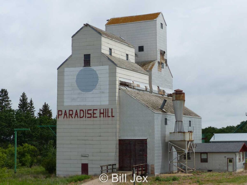 Grain elevator in Paradise Hill, SK, June 2022. Contributed by Bill Jex.