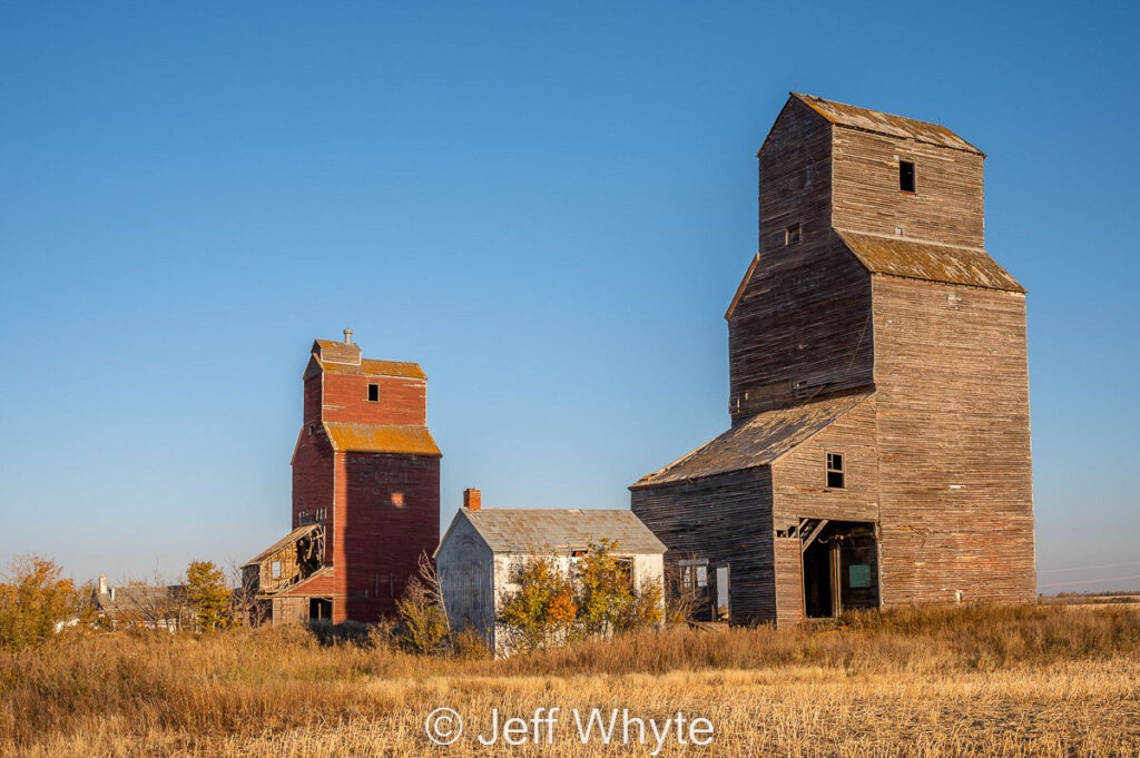 Grain elevators in Lepine, SK, Oct 2022. Contributed by Jeff Whyte.