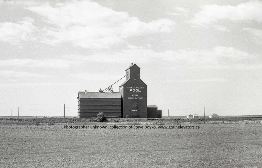 Grain elevator in Trossachs, SK, Oct 1980. Contributed by Steve Boyko.