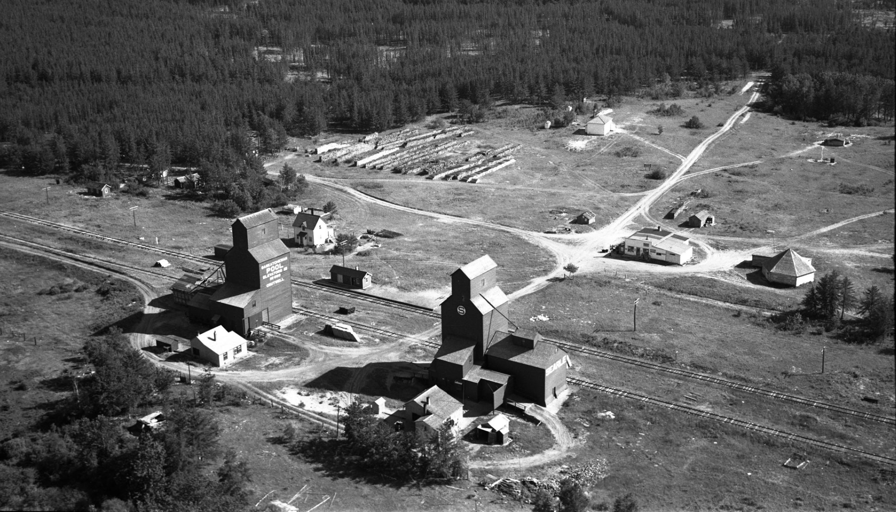 Aerial photo of Crutwell, SK, 1950s by H.D. McPhail. Credit: University of Saskatchewan, University Archives and Special Collections, MG402, Town Series 2, Box 2, 180.