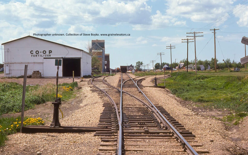 Track and grain elevators in Stettler Alberta